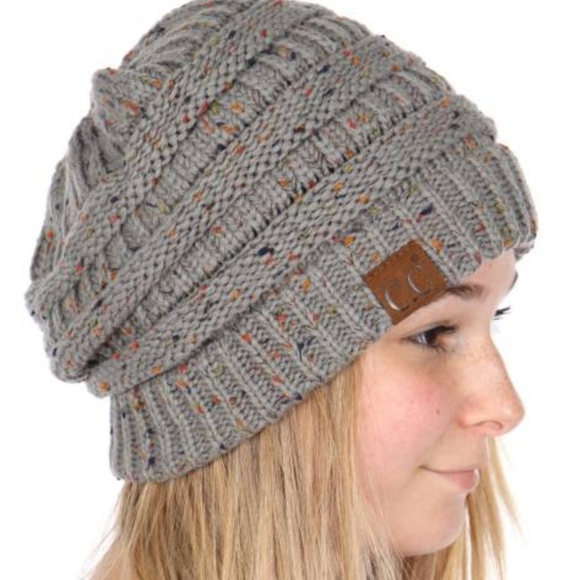 PONYTAIL MESSY BUN BEANIE KNITTED WINTER HAT - Picture 2 of 6